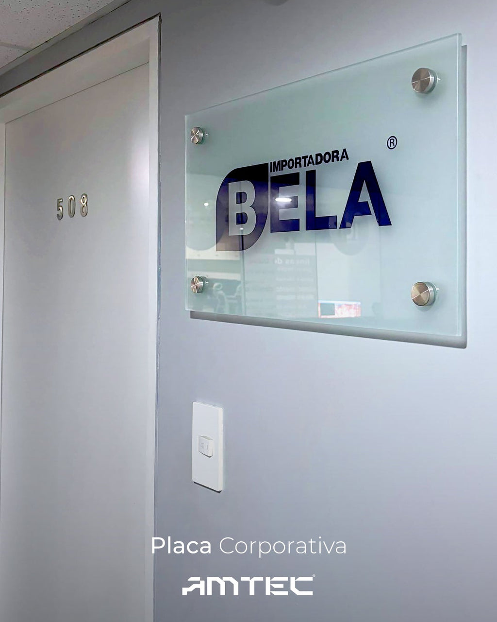 Placa Corporativa c/ Logotipo en Cristal Templado